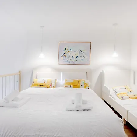 Aparthotel Lemon Tree House 3*