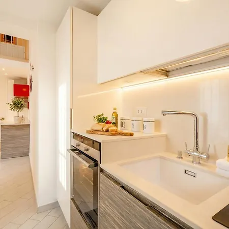 Lemon Tree House Aparthotel Bari