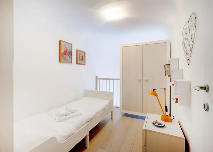 Lemon Tree House מלון דירות 3*