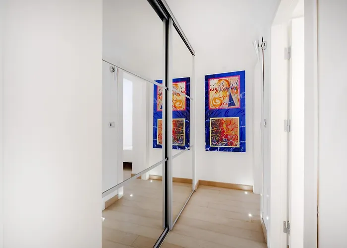 מלון דירות Lemon Tree House בארי