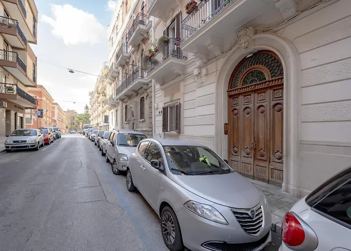 Lemon Tree House מלון דירות בארי